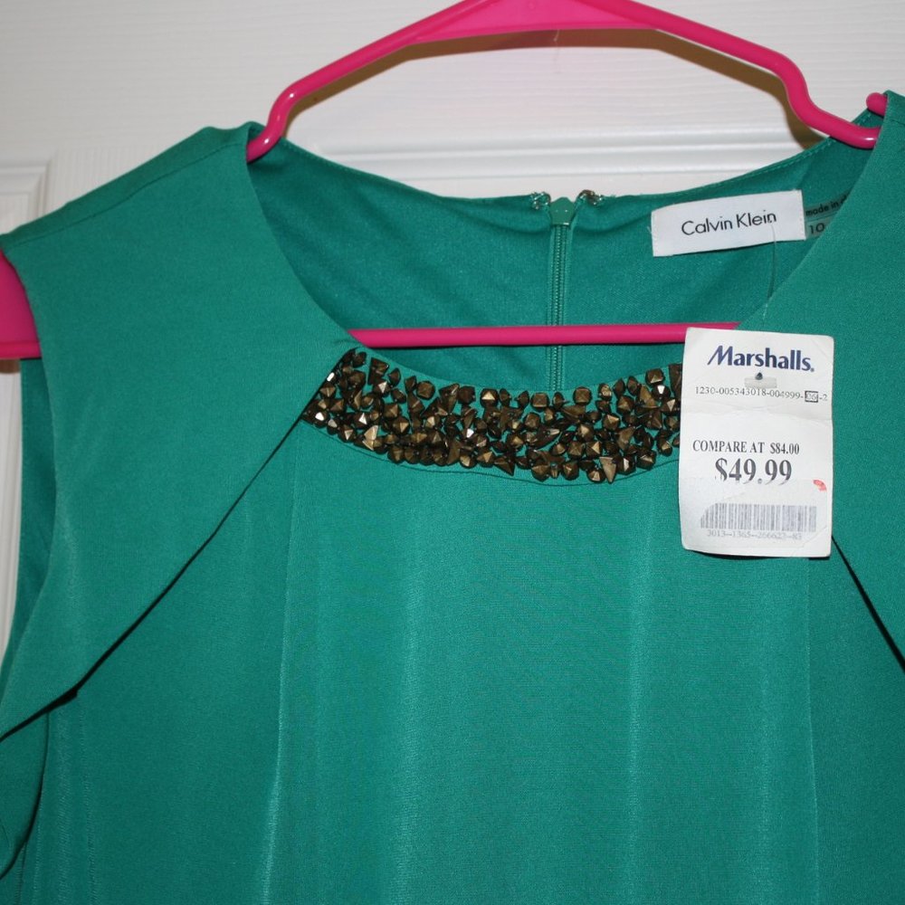 Calvin Klein cocktail dress, Size 10, NWT, green